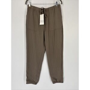 NWT Zara Women's Cargo Cropped Pants - Size Small